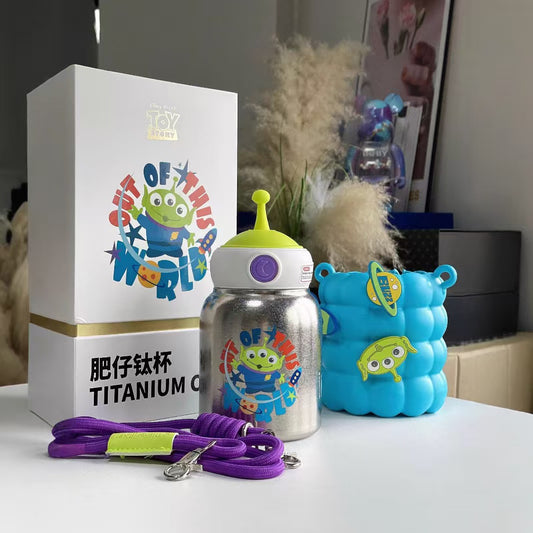 Kids' Pure Titanium Thermos Flask: Large Capacity, Stylish Ins-Favorite Cartoon Design, Portable Sippy Cup with Straw for School & Travel